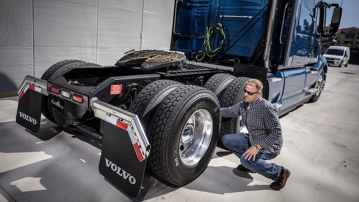 vehiclemaintenance-(1).jpg vehiclemaintenance-(1).jpg