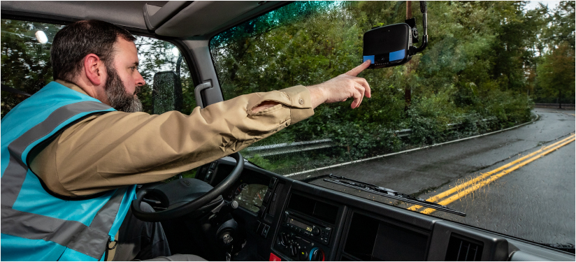 0725-600-935-Getting-the-Edge-in-Fleet-Safety-Blog-Body-824x375-D1-3-(1).jpg
