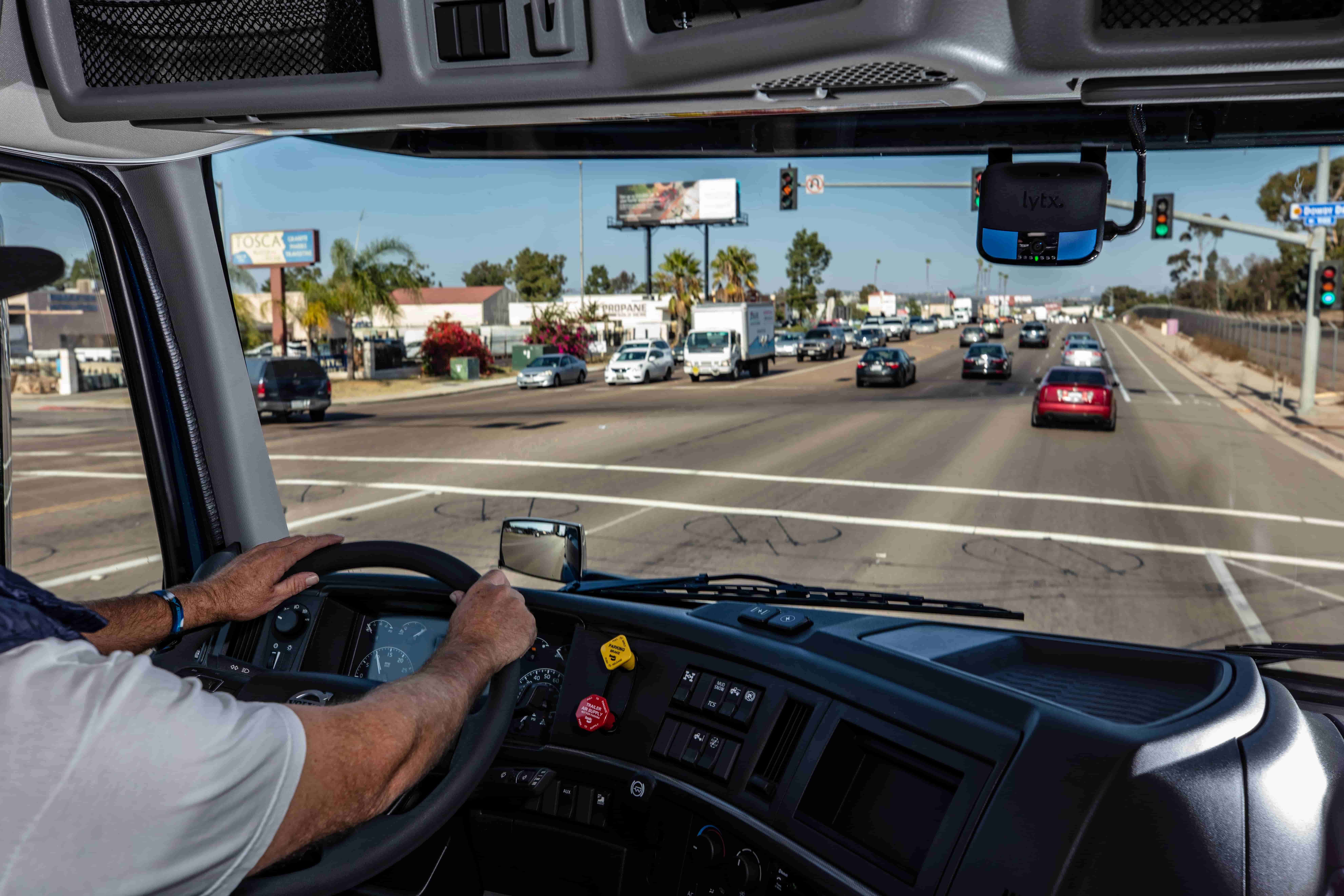 ai dash cam inside truck